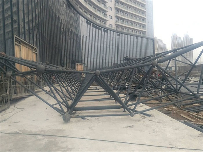 滨州万豪酒店雨棚网架